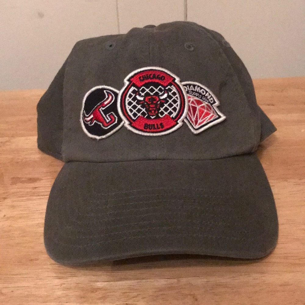 Chicago Bulls Diamond Supply Cap